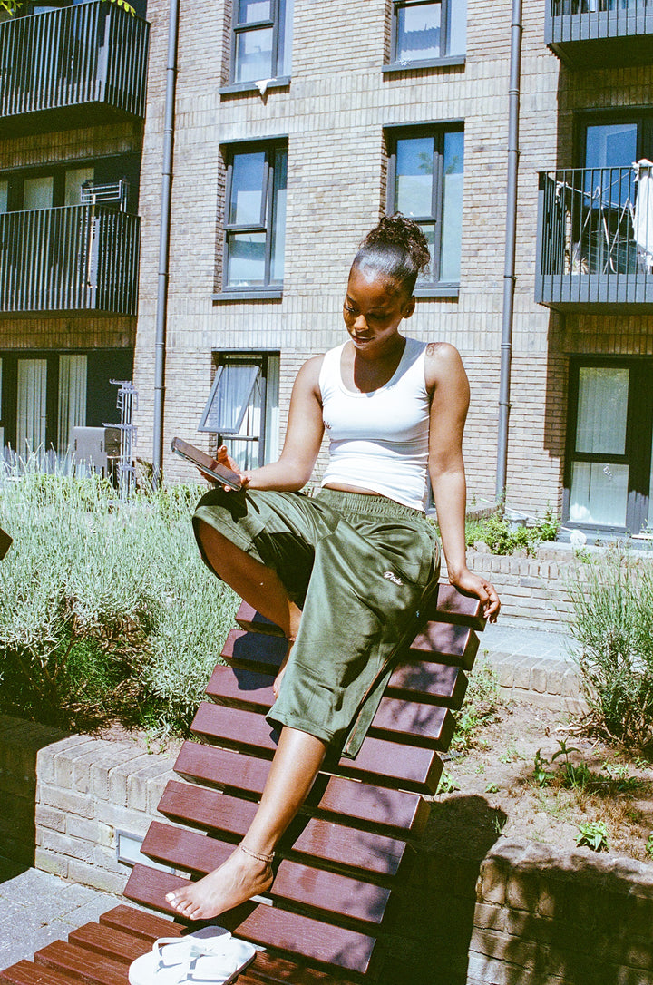 VELOUR LONG SHORTS